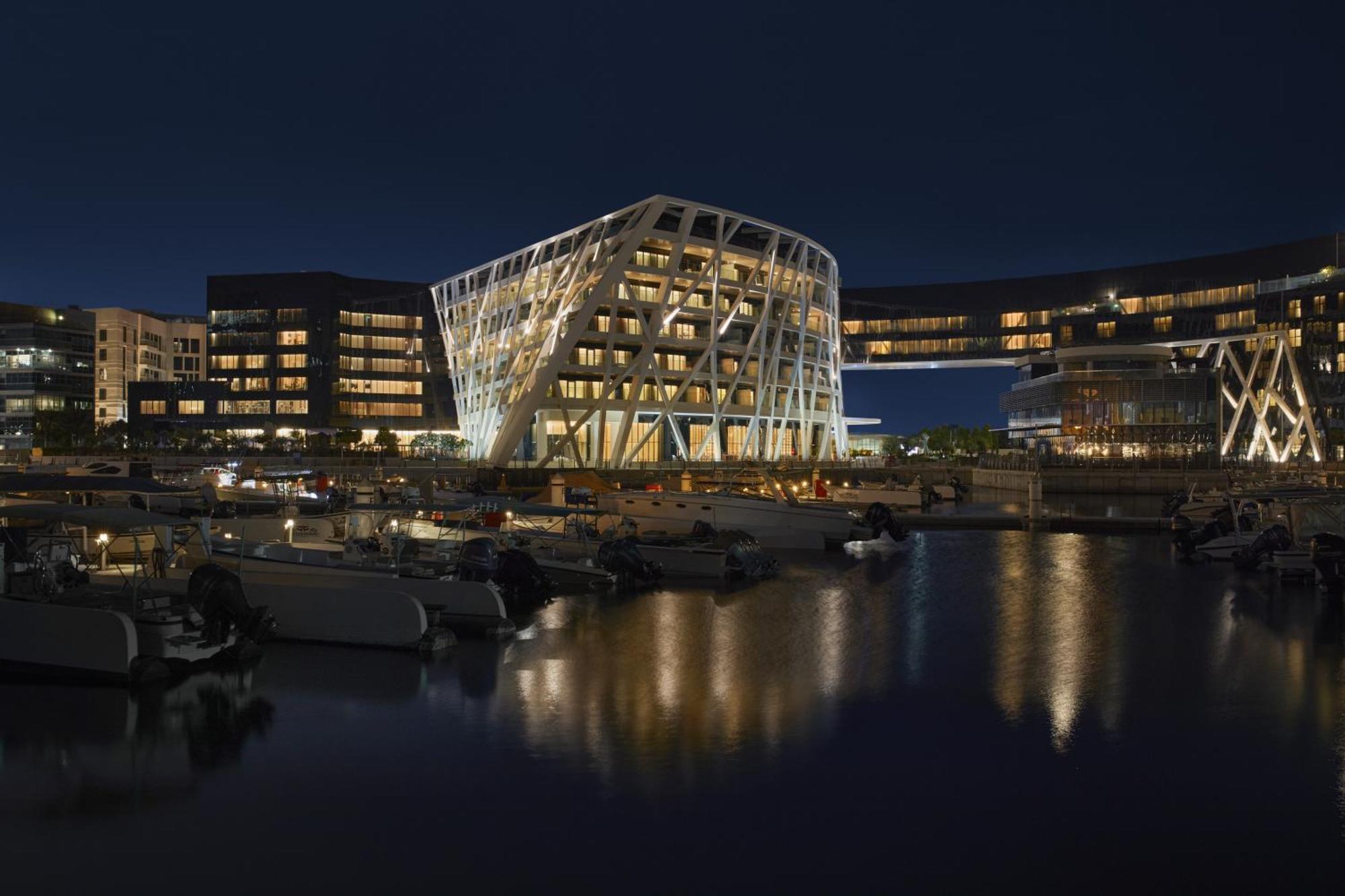 The Abu Dhabi Edition Zewnętrze zdjęcie The Crystal, Copenhagen