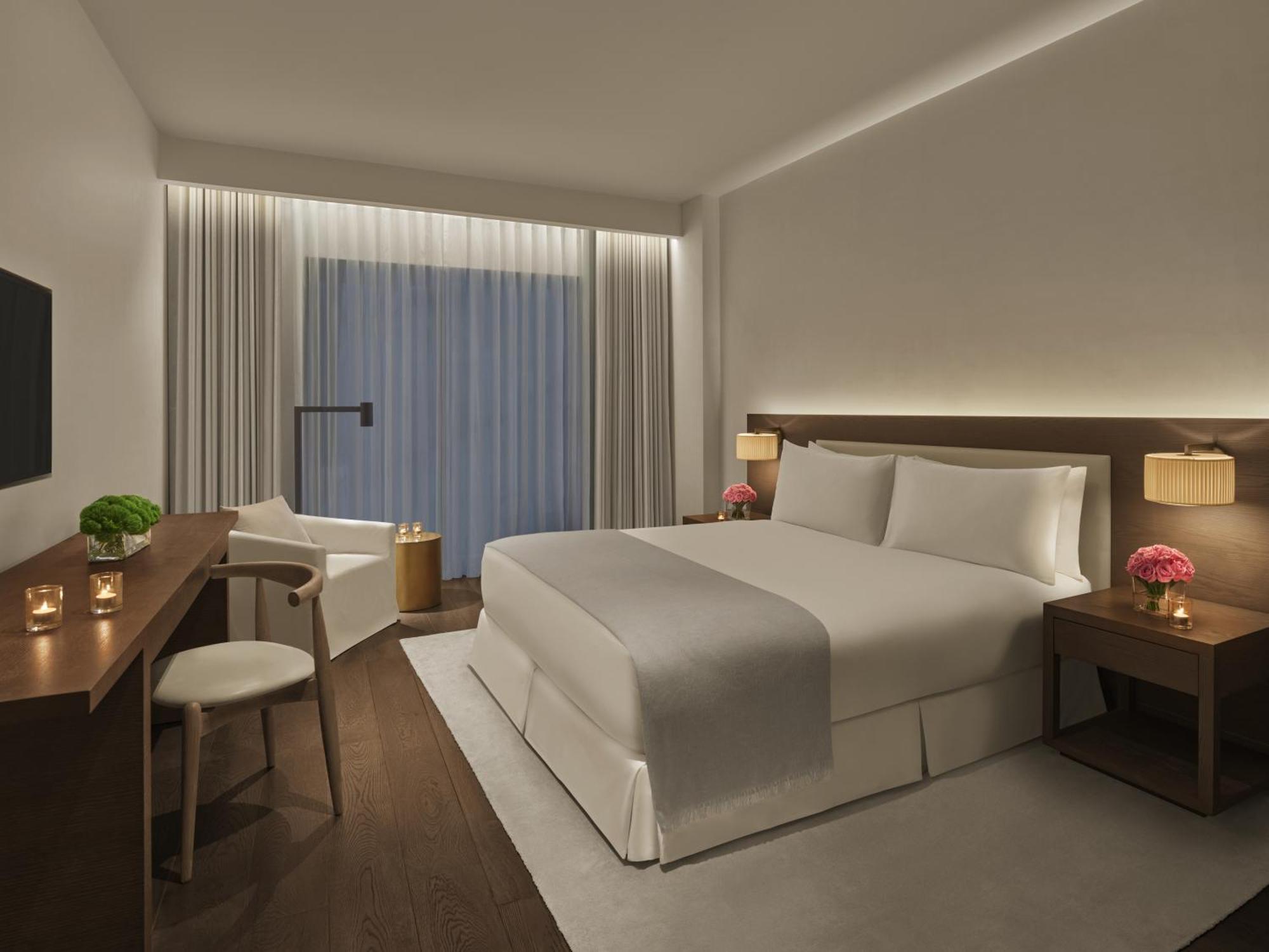 The Abu Dhabi Edition Zewnętrze zdjęcie A bedroom at the hotel